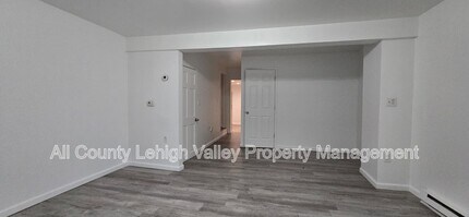 129 W Sycamore St in Allentown, PA - Building Photo - Building Photo