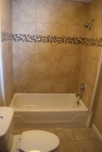 8 Edwards St-Unit -1-1 in Binghamton, NY - Building Photo - Building Photo