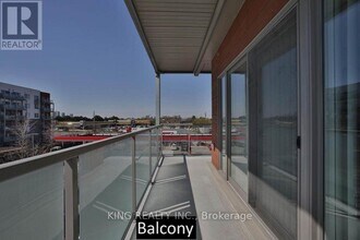 5131-B5131 Sheppard Ave E in Toronto, ON - Building Photo - Building Photo