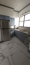 1575 NE 141st St in North Miami, FL - Foto de edificio - Building Photo