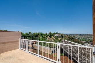 2954 Copley Ave in San Diego, CA - Building Photo - Building Photo