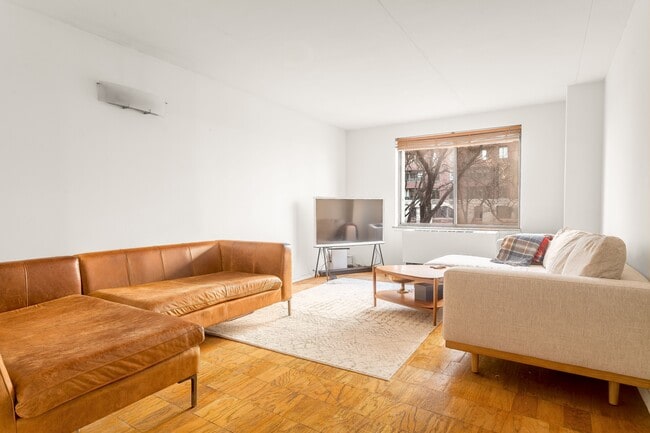 property at 300 Rector Pl