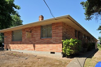 Madrone Acacia in Portland, OR - Building Photo - Building Photo