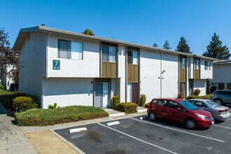 Autumn Oaks Apartments in Suisun City, CA - Building Photo - Building Photo