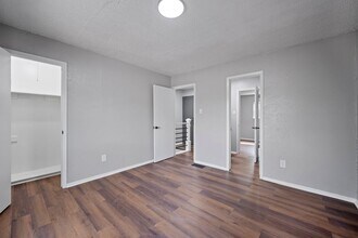 509 N Elm St in Arlington, TX - Building Photo - Building Photo