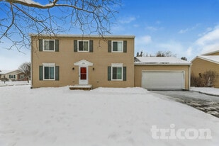 1331 Fairfield Ct in Naperville, IL - Building Photo