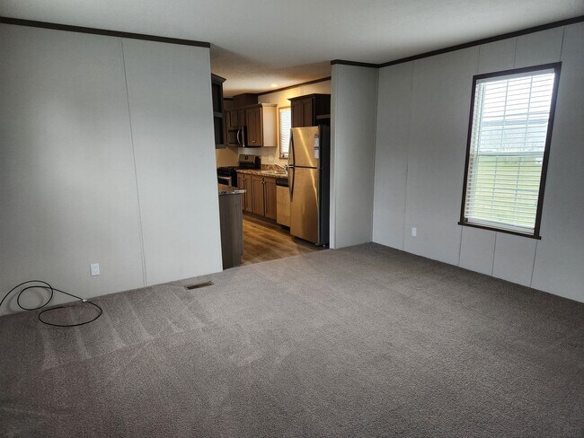 762 Virginia in Belleville, MI - Building Photo - Building Photo