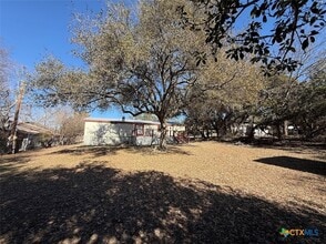 519 Royal Oak Dr in New Braunfels, TX - Building Photo - Building Photo