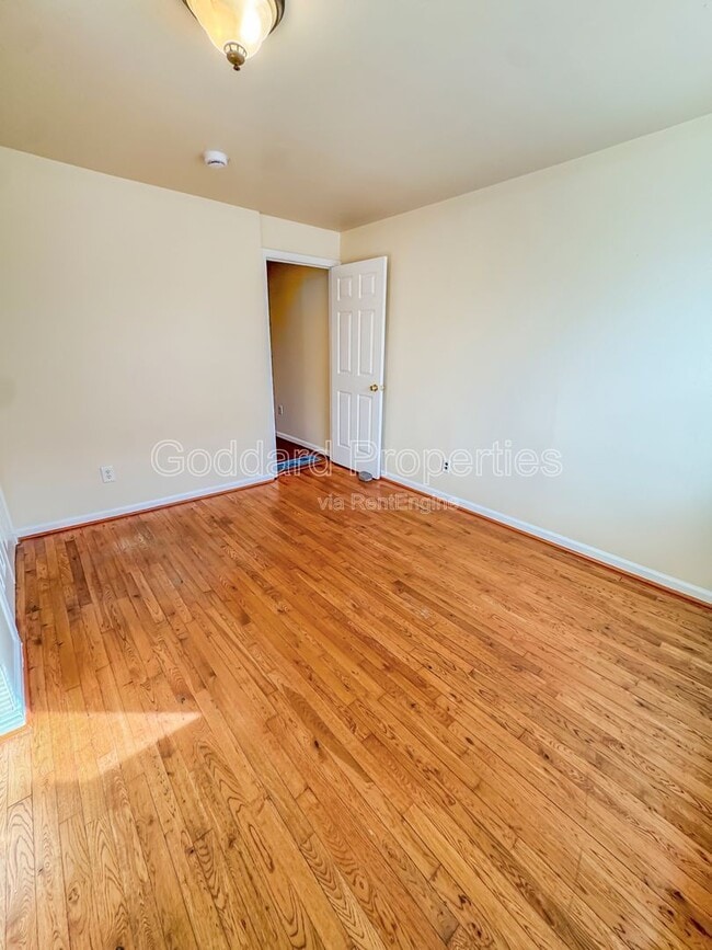 1801 S Charles St in Baltimore, MD - Building Photo - Building Photo