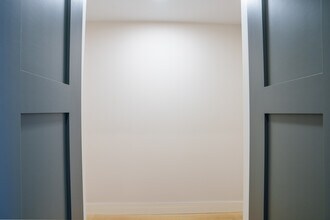 100 Plank in Bedford, MA - Building Photo - Interior Photo
