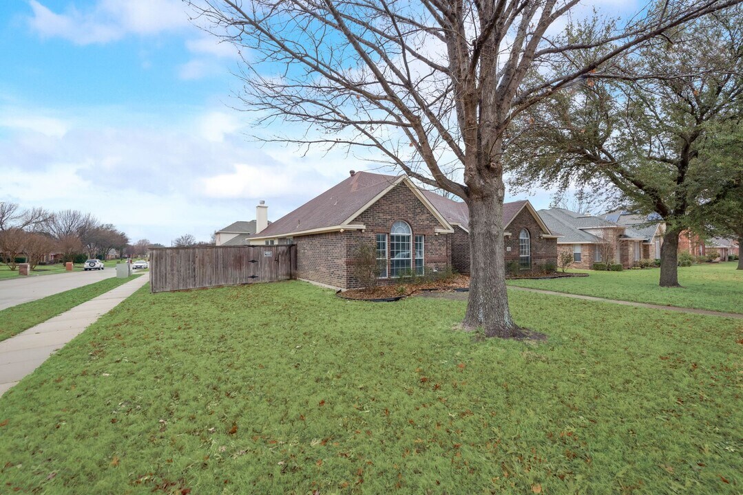 2803 Champlin Ct in Richardson, TX - Building Photo