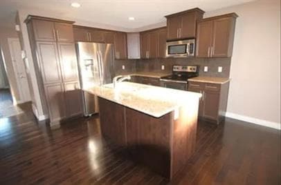 5123-168A 168A Ave NW in Edmonton, AB - Building Photo - Building Photo