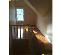 49 Sacramento St, Unit 2A in Cambridge, MA - Foto de edificio - Building Photo