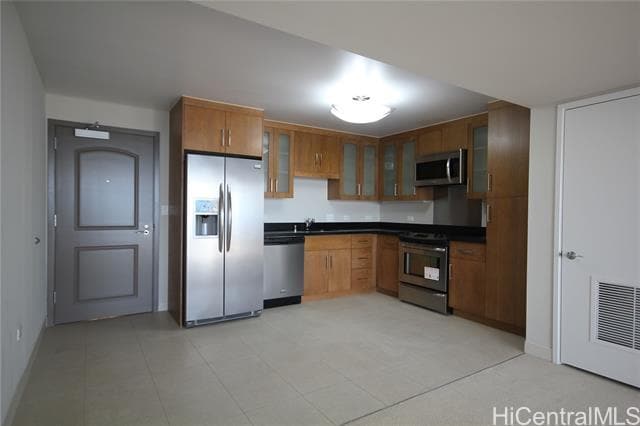 1009 Kapiolani Blvd in Honolulu, HI - Foto de edificio - Building Photo