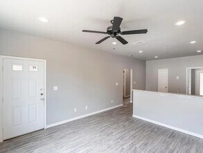 523 North St in Gladewater, TX - Foto de edificio - Building Photo