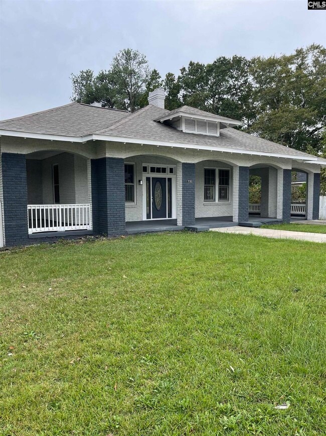 property at 716 Columbia College Dr