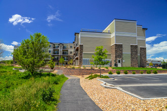 Chinook Wind Apartments in Greeley, CO - Building Photo - Building Photo