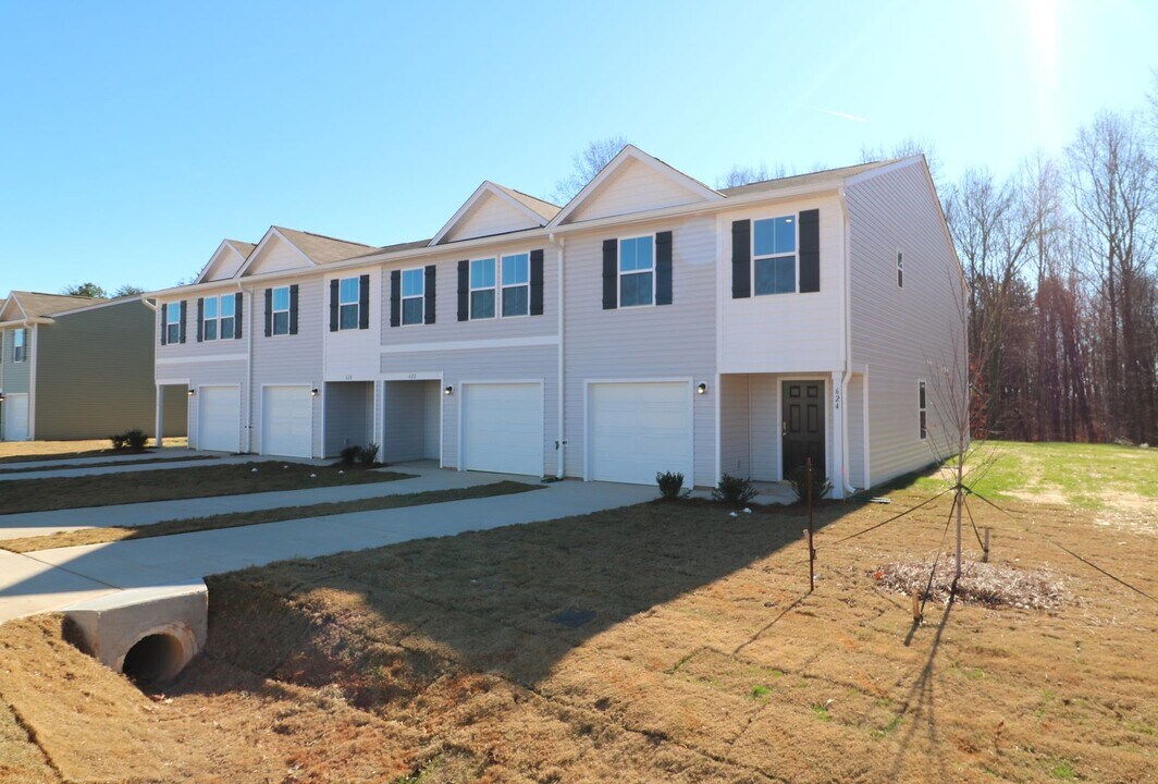 624 Richard Rd in Lexington, NC - Building Photo