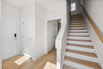 1553 Pinecrest Ave in Charlotte, NC - Building Photo - Building Photo