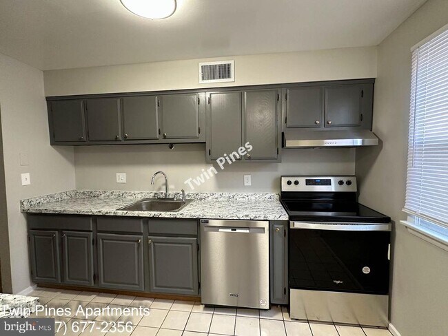 4341 Carlisle Pike in Mechanicsburg, PA - Building Photo - Building Photo