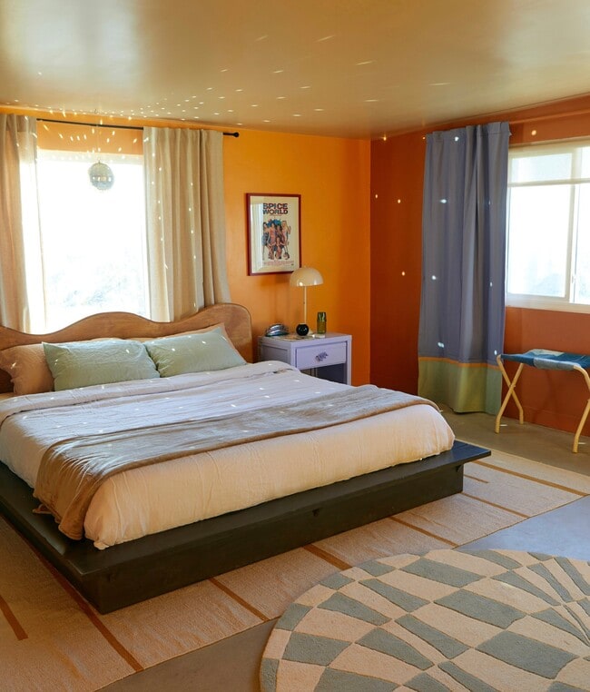 5555 Howard Dr in Landers, CA - Building Photo - Building Photo