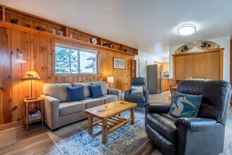 1711 Fischer Ln in Tetonia, ID - Building Photo - Building Photo