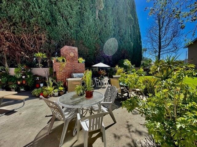 property at 1811 W Sallie Ln