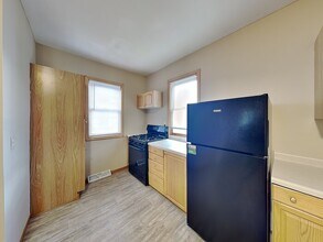 3613 E 42nd St in Minneapolis, MN - Building Photo - Building Photo