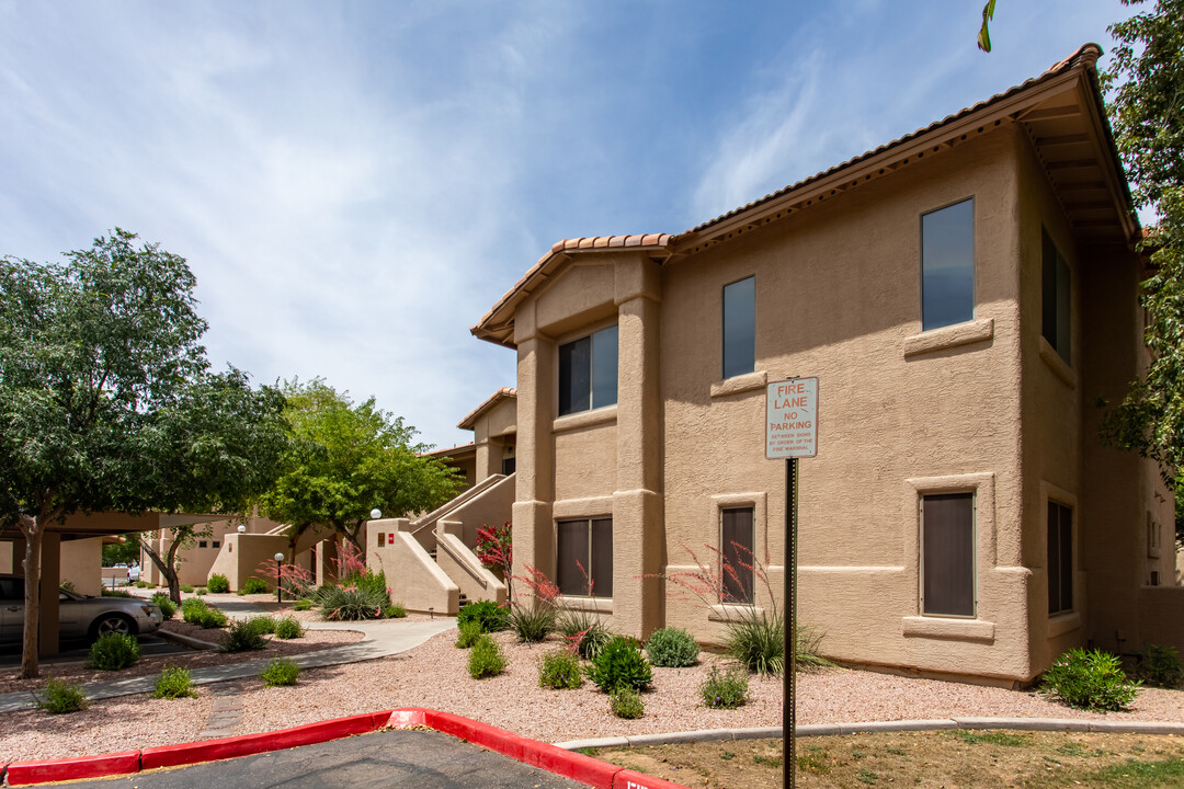 Mirage Park Resort Casitas in Chandler, AZ - Building Photo