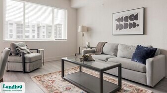 9650 52nd Ave E in Palmetto, FL - Building Photo