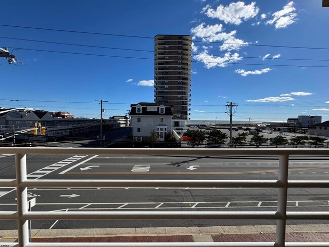 9101 Atlantic Ave in Margate City, NJ - Foto de edificio - Building Photo