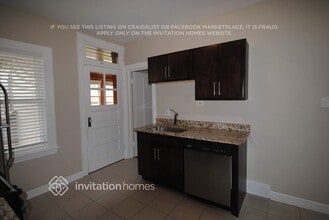 5458 N Marmora Ave in Chicago, IL - Foto de edificio - Building Photo