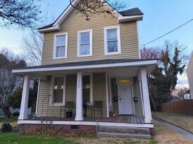 1328 37th St in Norfolk, VA - Building Photo