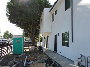 5953 Florence Ave in Bell Gardens, CA - Building Photo - Building Photo