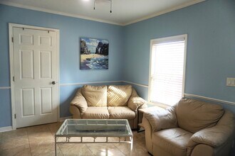 1420 Carol Lee St in Daytona Beach, FL - Building Photo - Building Photo