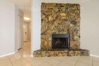 10217 N Pawnee Ave in Tampa, FL - Building Photo - Building Photo