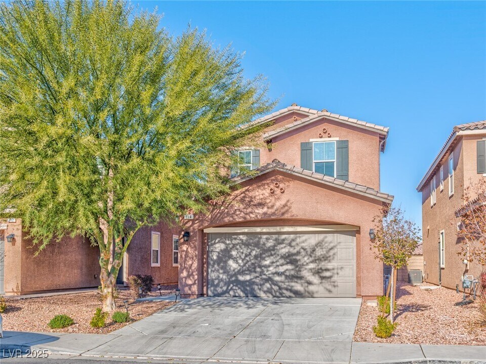 914 Harbor Ave in Henderson, NV - Building Photo