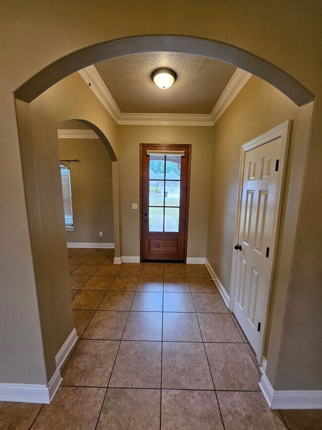 516 Woodland Pkwy in Leesville, LA - Building Photo - Building Photo