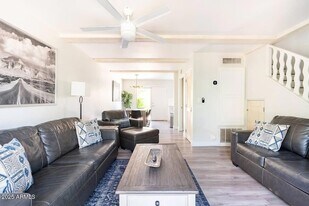 4620 N 68th St in Scottsdale, AZ - Building Photo