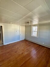 200 Liberty St-Unit -2 in Lowell, MA - Foto de edificio - Building Photo