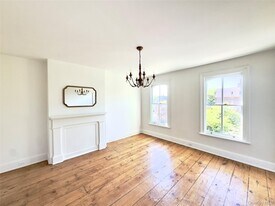176 South St in Newburgh, NY - Building Photo