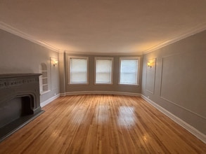 8346-8348 S Maryland Ave in Chicago, IL - Building Photo - Building Photo