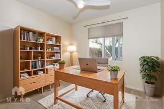 2728 La Porte Ct in Henderson, NV - Building Photo - Building Photo