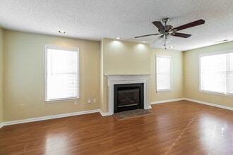 12539 Autumn Blaze Dr in Charlotte, NC - Foto de edificio - Building Photo