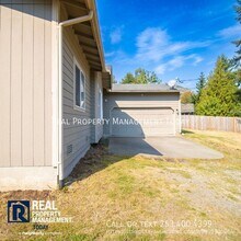 20508 Larita Dr E in Sumner, WA - Building Photo - Building Photo