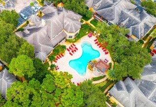 2250 Portofino Pl in Palm Harbor, FL - Building Photo - Building Photo