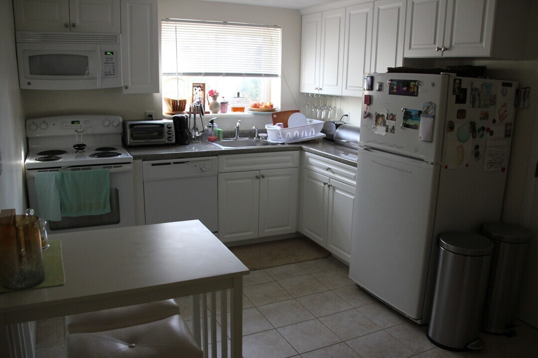 14 Westford St, Unit 1 in Boston, MA - Building Photo