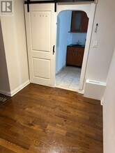 32 Belgravia Ave in Toronto, ON - Building Photo - Building Photo