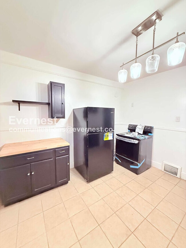 12701 Northlawn St in Detroit, MI - Building Photo - Building Photo