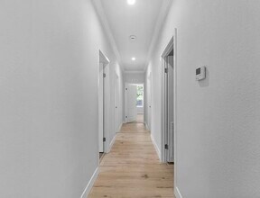 153 Bari Ln in Windsor, CA - Building Photo - Building Photo